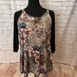 Tua Floral Women's 1X Top